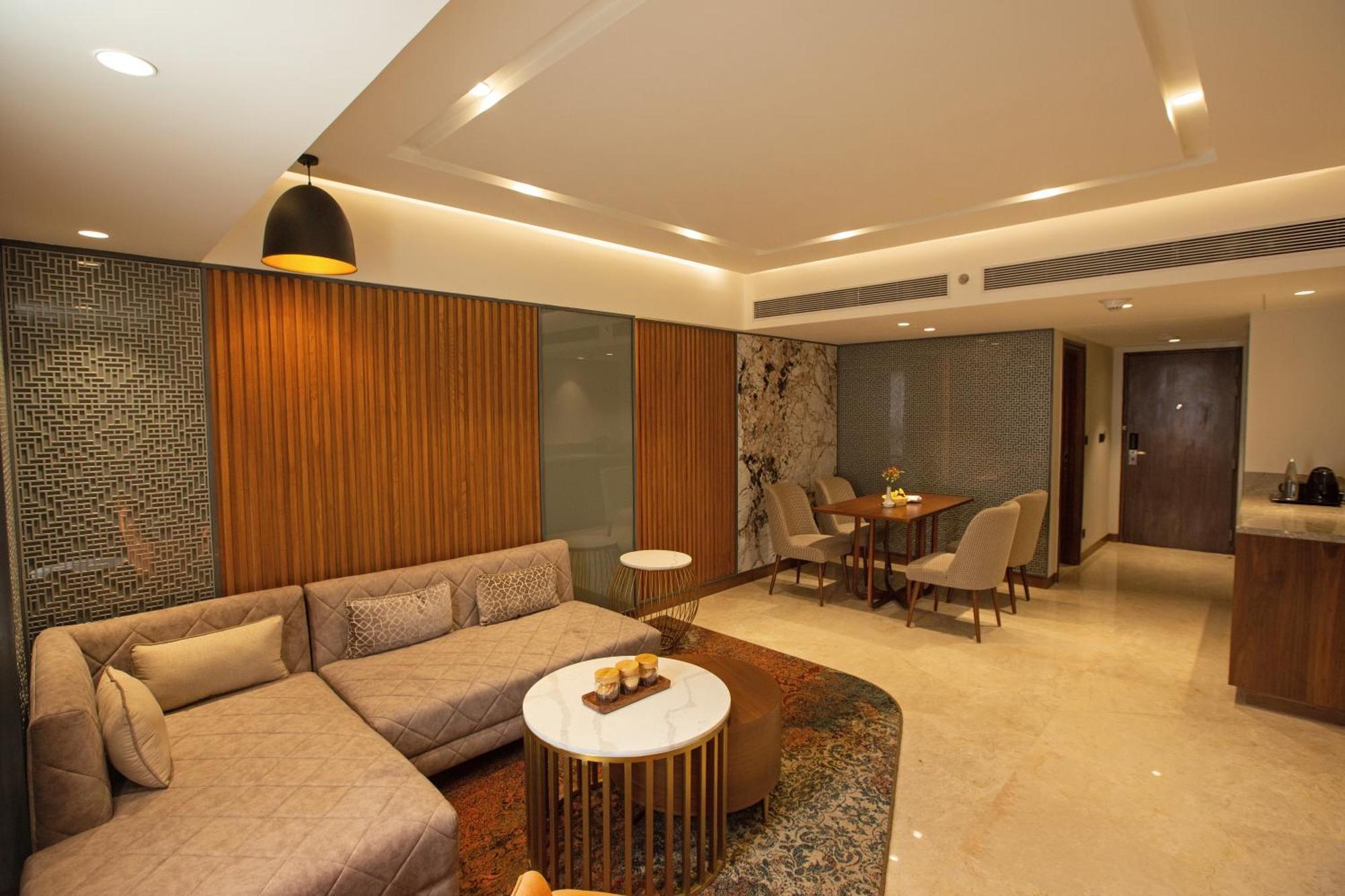 Hotel Arista By Ambition Guváhátí Exteriér fotografie